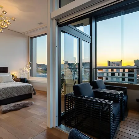 Apartamento Boutique Leading Luxury Penthouse & Private Parking