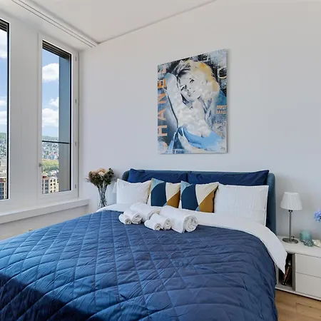 Boutique Leading Luxury Penthouse & Private Parking Apartamento *