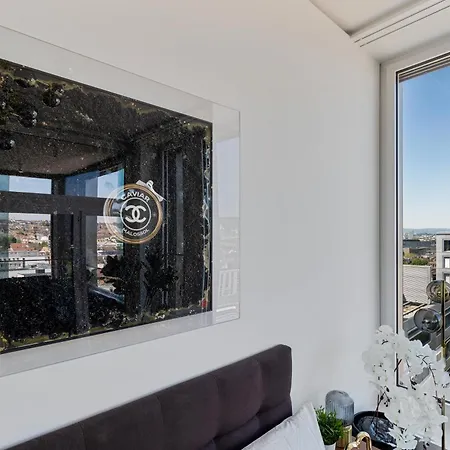 Boutique Leading Luxury Penthouse & Private Parking Apartamento Zúrich