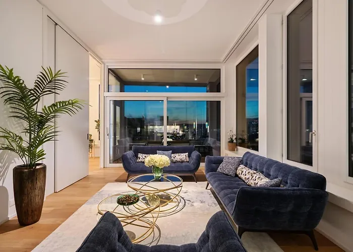 Btqleadingluxurypenthouse&garage Apartamento *